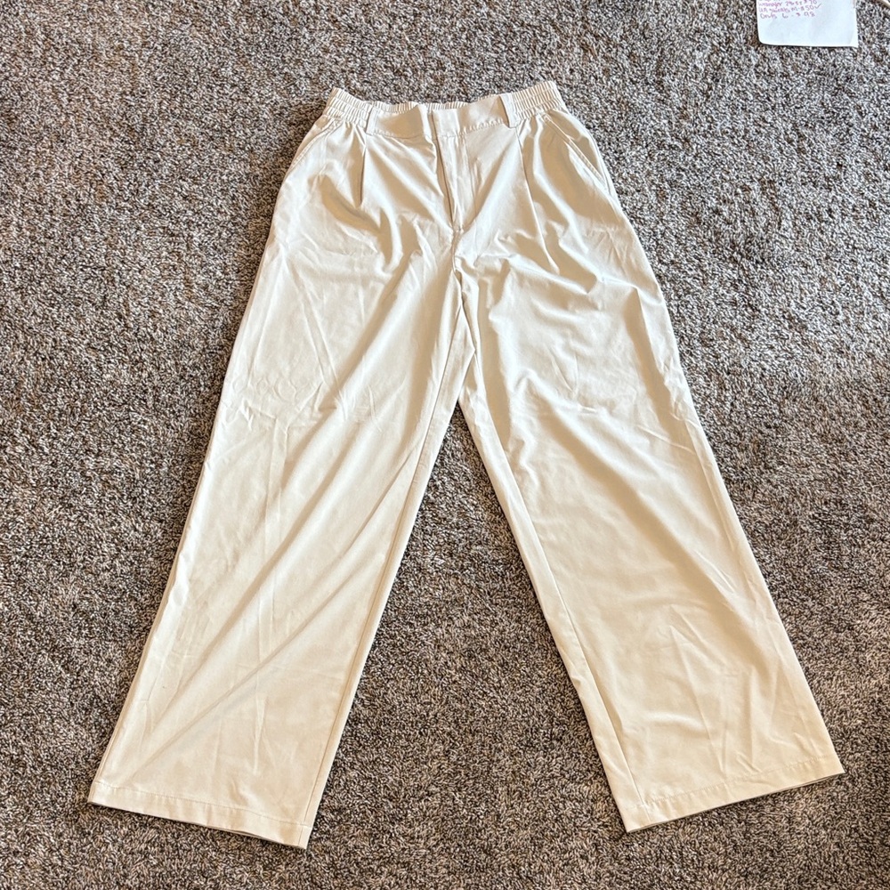 GAP Women's Cream Trousers